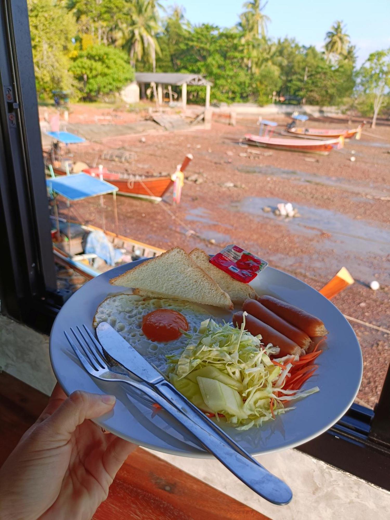 Poohry Seaview Apartment เกาะลันตา ภายนอก รูปภาพ