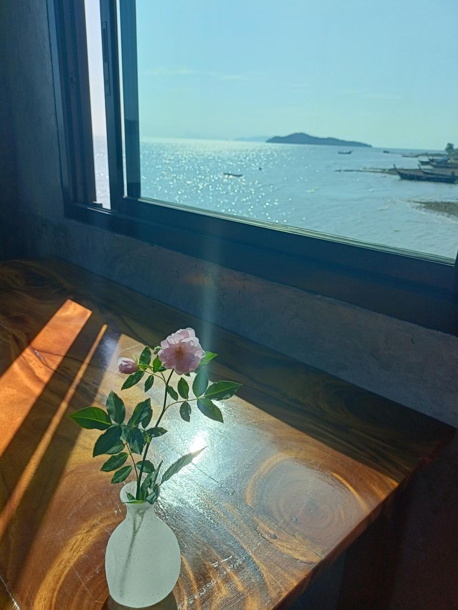 Poohry Seaview Apartment เกาะลันตา ภายนอก รูปภาพ
